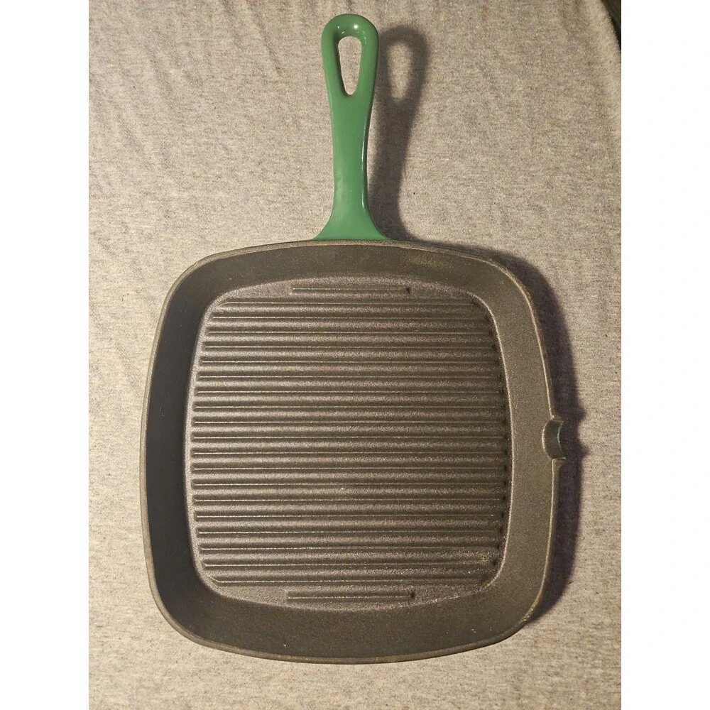 Never Used Cuisinart GreenEnamel 9 1/4